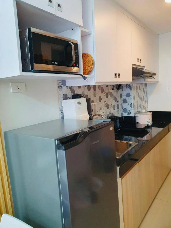 2 Bedroom Condo Vine Residences Quezon City With Pool Wifi Karaoke Board Games Netflix 外观 照片